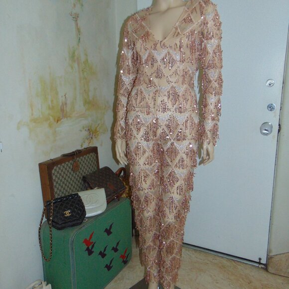 Pretty Little Thing Sequin Jumpsuit Champagne Mesh V-Neck sz 2 New Years - Picture 2 of 11